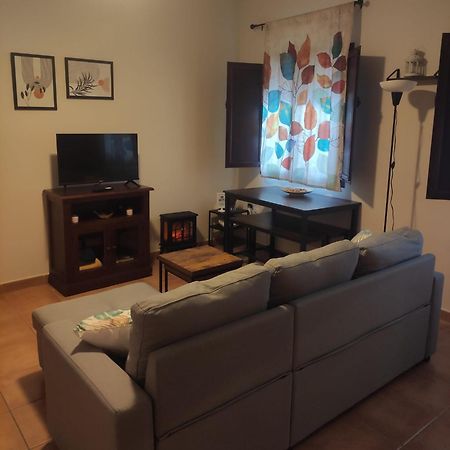 קזאיה דה לה סיירה Apartamento Rural Duplex Del Monte מראה חיצוני תמונה