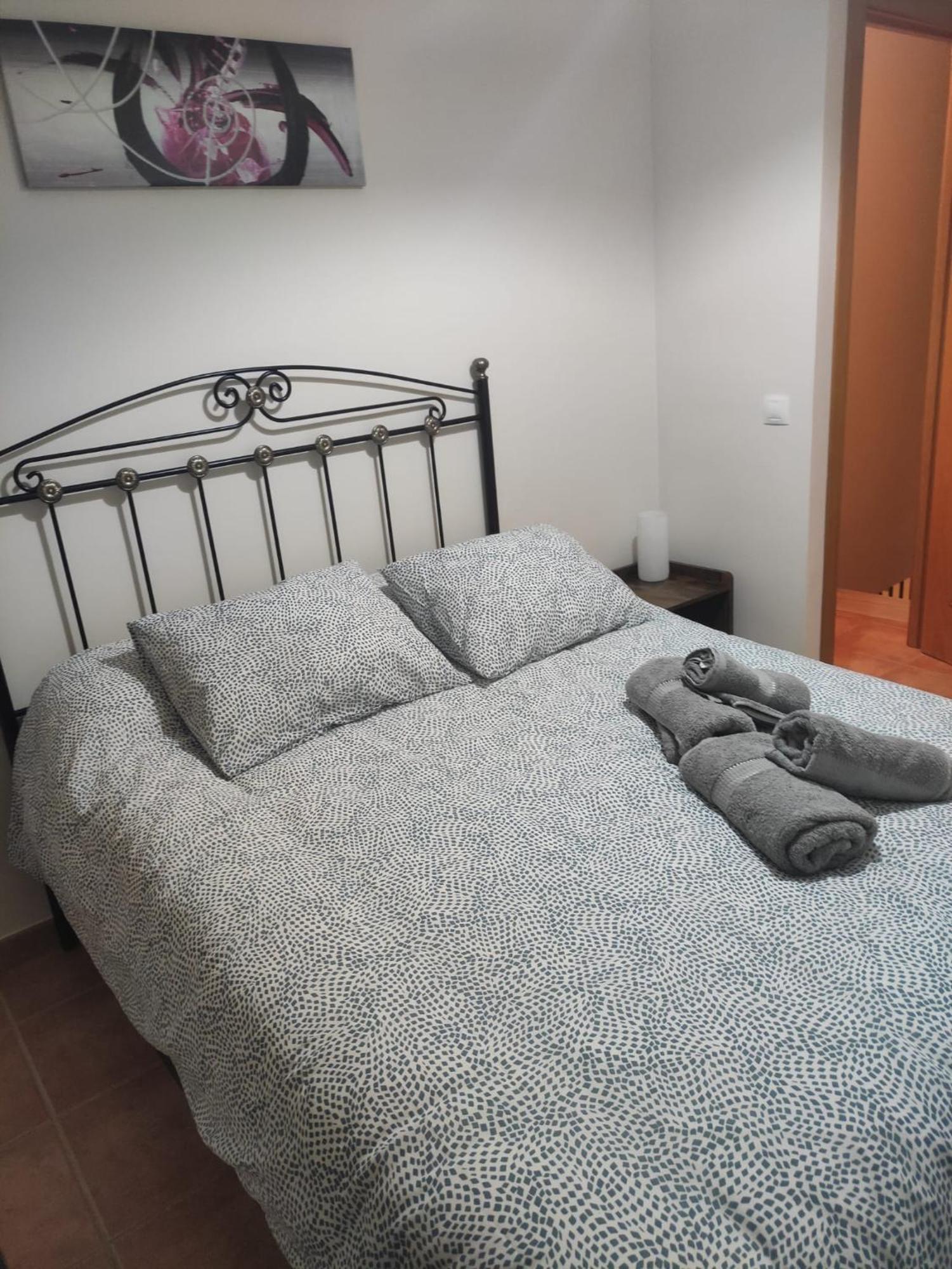 קזאיה דה לה סיירה Apartamento Rural Duplex Del Monte מראה חיצוני תמונה